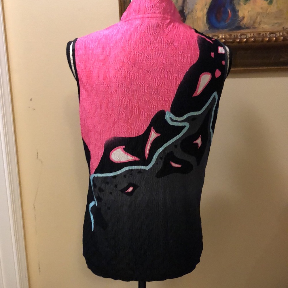 💓Jamie Sadock Abstract Coloful lightweight crinkle sleevelss logo signature top - Picture 7 of 13